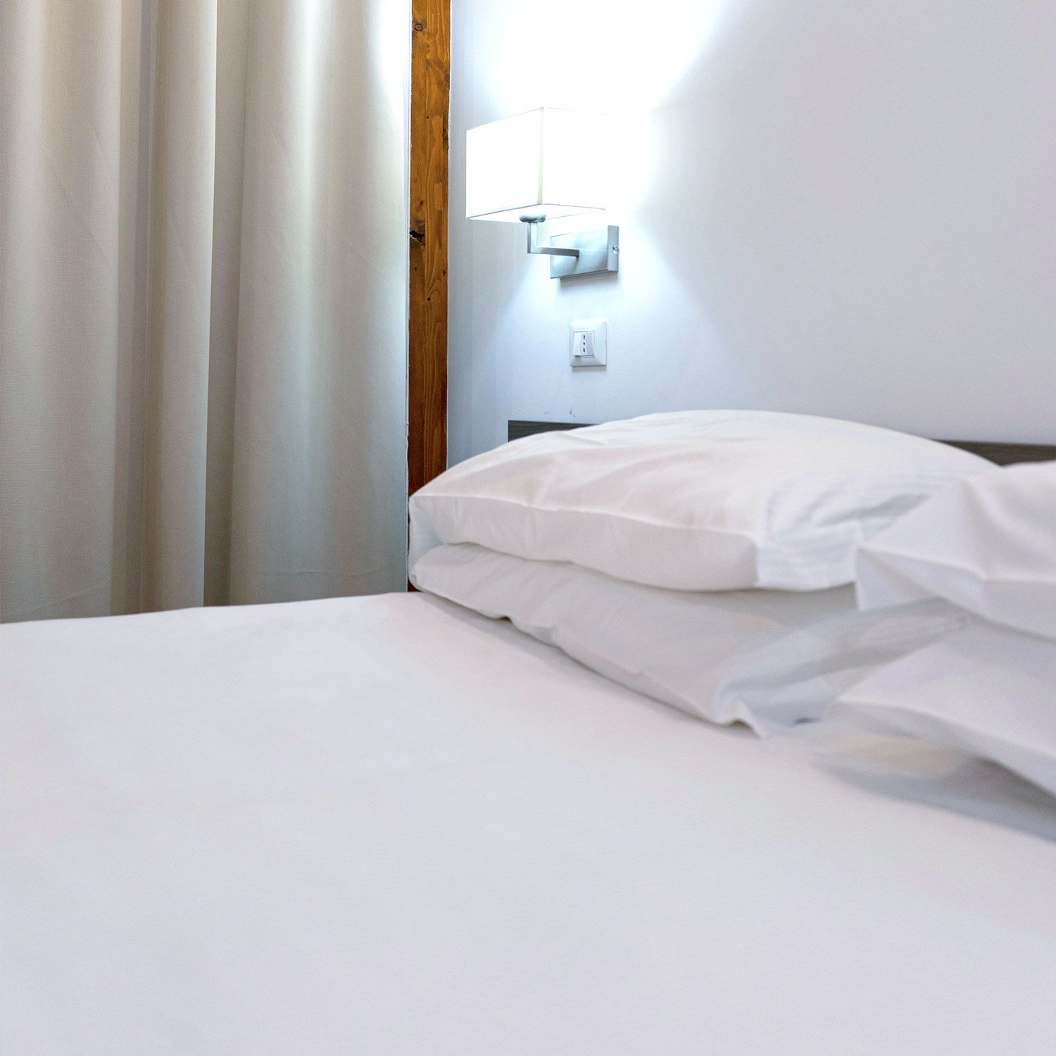 Ryotei T-300 Queen Flat 96x125 - Image 2