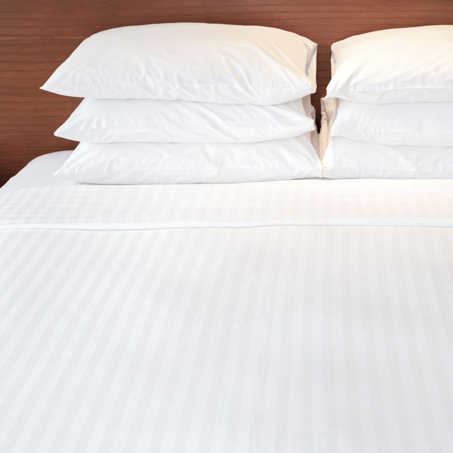 Swiss Stripes T-250 Queen Flat 94x115 - Image 4